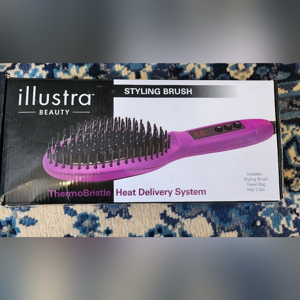 Illustra Styling Brush BRU7700